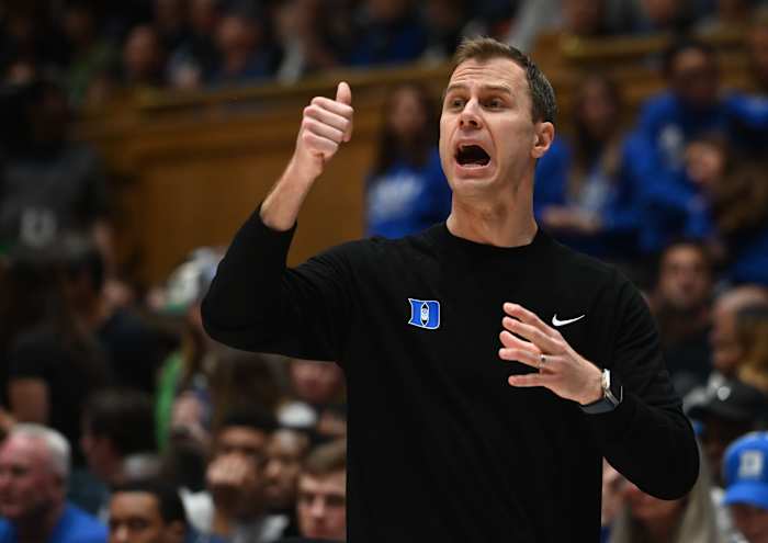 Duke basketball head coach Jon Scheyer